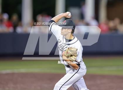 Thumbnail 3 in Rockwall vs. Rockwall-Heath (UIL 6A Regional Final) photogallery.