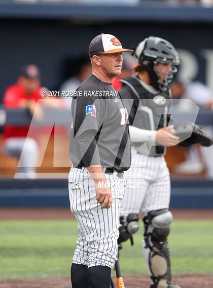 Thumbnail 1 in Rockwall vs. Rockwall-Heath (UIL 6A Regional Final) photogallery.
