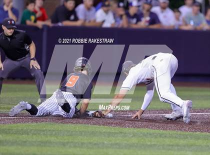Thumbnail 3 in Rockwall vs. Rockwall-Heath (UIL 6A Regional Final) photogallery.