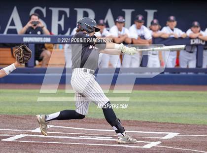 Thumbnail 2 in Rockwall vs. Rockwall-Heath (UIL 6A Regional Final) photogallery.