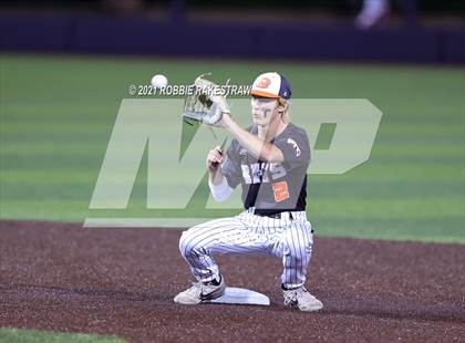 Thumbnail 1 in Rockwall vs. Rockwall-Heath (UIL 6A Regional Final) photogallery.