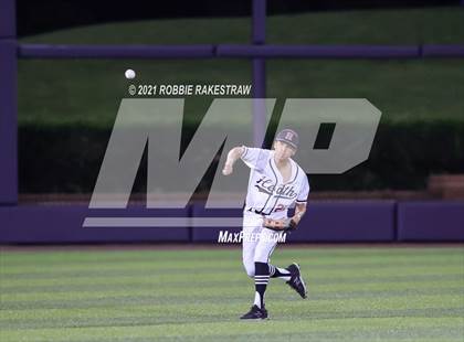 Thumbnail 1 in Rockwall vs. Rockwall-Heath (UIL 6A Regional Final) photogallery.