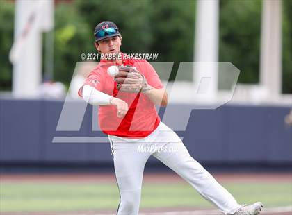 Thumbnail 2 in Rockwall vs. Rockwall-Heath (UIL 6A Regional Final) photogallery.