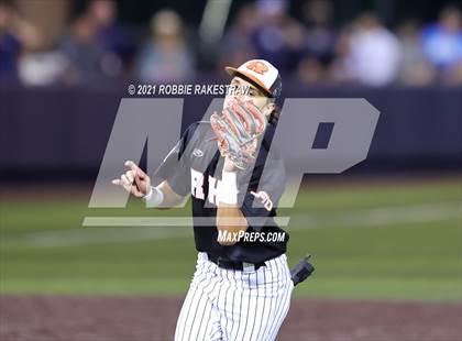 Thumbnail 1 in Rockwall vs. Rockwall-Heath (UIL 6A Regional Final) photogallery.