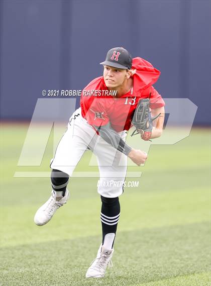 Thumbnail 1 in Rockwall vs. Rockwall-Heath (UIL 6A Regional Final) photogallery.