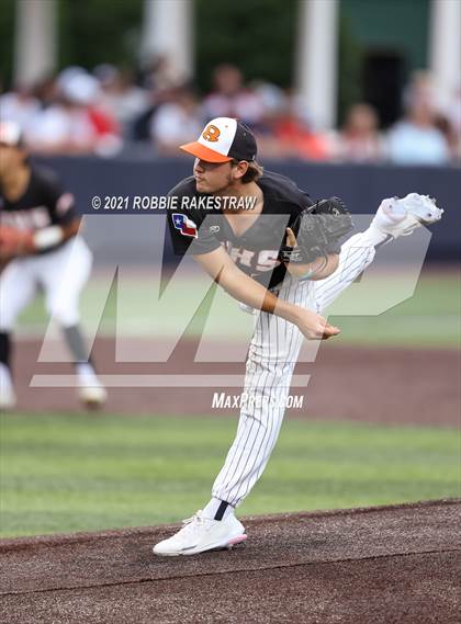 Thumbnail 1 in Rockwall vs. Rockwall-Heath (UIL 6A Regional Final) photogallery.