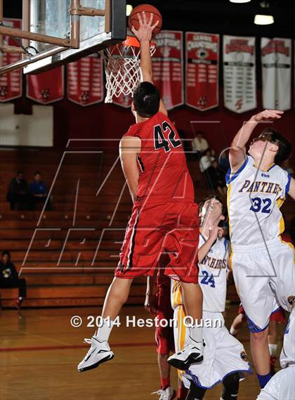 Thumbnail 1 in Benicia vs. Oak Hills (MaxPreps Holiday Classic) photogallery.
