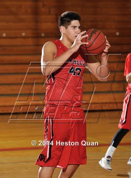 Thumbnail 1 in Benicia vs. Oak Hills (MaxPreps Holiday Classic) photogallery.