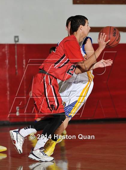 Thumbnail 1 in Benicia vs. Oak Hills (MaxPreps Holiday Classic) photogallery.