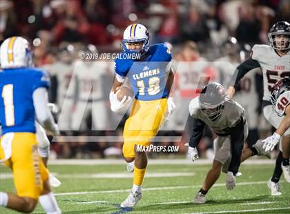 Thumbnail 3 in Clemens vs Bowie (UIL 6A Bi-District Playoff) photogallery.