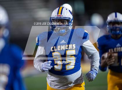Thumbnail 3 in Clemens vs Bowie (UIL 6A Bi-District Playoff) photogallery.