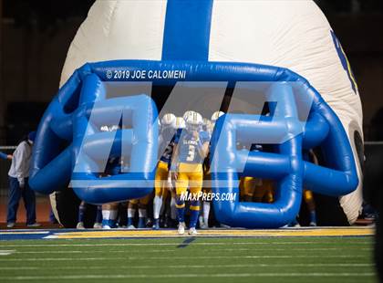 Thumbnail 3 in Clemens vs Bowie (UIL 6A Bi-District Playoff) photogallery.