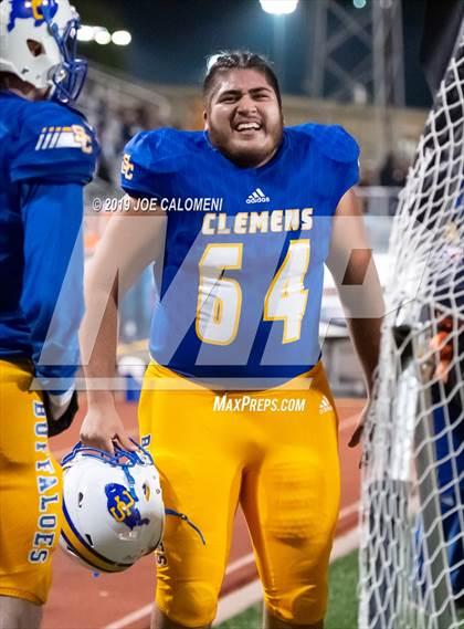 Thumbnail 3 in Clemens vs Bowie (UIL 6A Bi-District Playoff) photogallery.