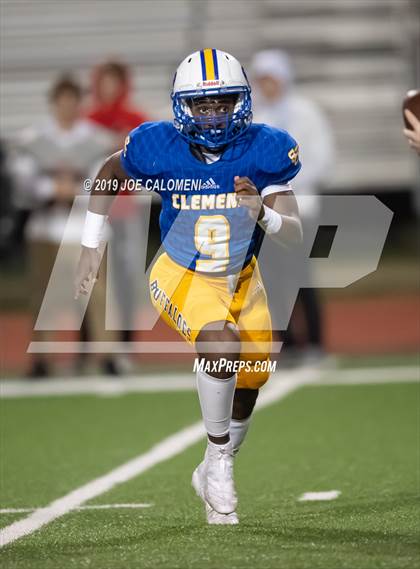 Thumbnail 2 in Clemens vs Bowie (UIL 6A Bi-District Playoff) photogallery.