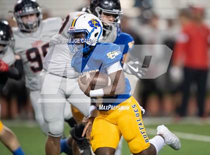 Thumbnail 2 in Clemens vs Bowie (UIL 6A Bi-District Playoff) photogallery.