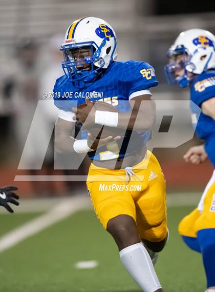 Thumbnail 2 in Clemens vs Bowie (UIL 6A Bi-District Playoff) photogallery.