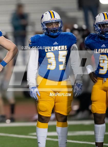 Thumbnail 1 in Clemens vs Bowie (UIL 6A Bi-District Playoff) photogallery.