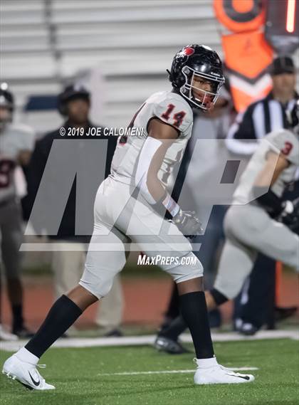Thumbnail 1 in Clemens vs Bowie (UIL 6A Bi-District Playoff) photogallery.