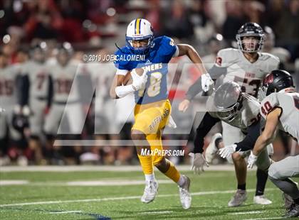 Thumbnail 2 in Clemens vs Bowie (UIL 6A Bi-District Playoff) photogallery.