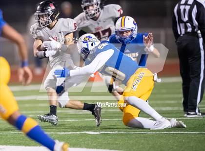 Thumbnail 2 in Clemens vs Bowie (UIL 6A Bi-District Playoff) photogallery.