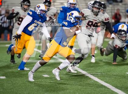 Thumbnail 1 in Clemens vs Bowie (UIL 6A Bi-District Playoff) photogallery.