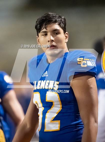 Thumbnail 2 in Clemens vs Bowie (UIL 6A Bi-District Playoff) photogallery.