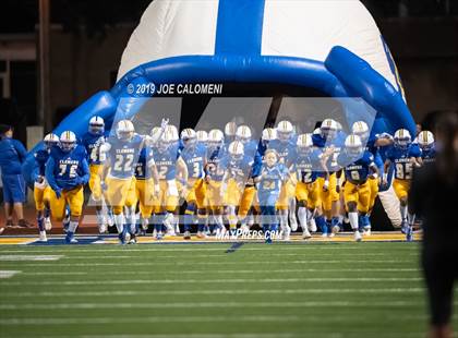 Thumbnail 1 in Clemens vs Bowie (UIL 6A Bi-District Playoff) photogallery.