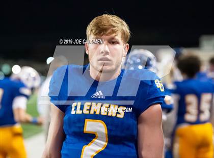 Thumbnail 2 in Clemens vs Bowie (UIL 6A Bi-District Playoff) photogallery.