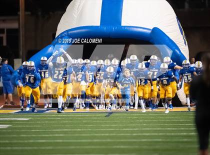 Thumbnail 2 in Clemens vs Bowie (UIL 6A Bi-District Playoff) photogallery.