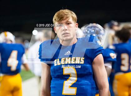 Thumbnail 3 in Clemens vs Bowie (UIL 6A Bi-District Playoff) photogallery.