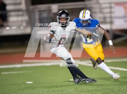 Thumbnail 2 in Clemens vs Bowie (UIL 6A Bi-District Playoff) photogallery.