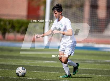 Thumbnail 2 in Tampa Prep vs. Tampa Catholic photogallery.