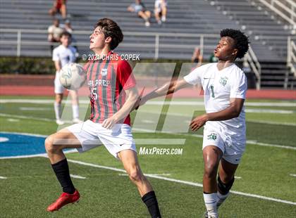 Thumbnail 1 in Tampa Prep vs. Tampa Catholic photogallery.