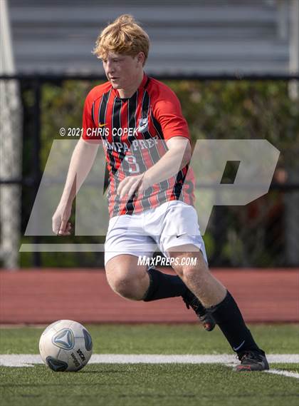 Thumbnail 2 in Tampa Prep vs. Tampa Catholic photogallery.