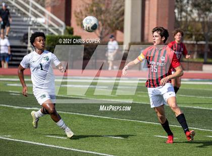 Thumbnail 3 in Tampa Prep vs. Tampa Catholic photogallery.