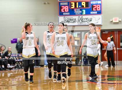 Thumbnail 2 in Charleston vs. Lamar (AAA 3A Regional Playoff) photogallery.