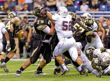 Thumbnail 1 in Flour Bluff vs. Calhoun (UIL 4A D2 Region 4 Area Playoff) photogallery.