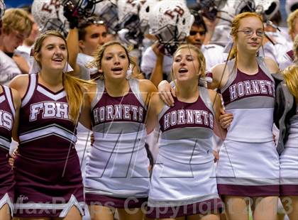 Thumbnail 3 in Flour Bluff vs. Calhoun (UIL 4A D2 Region 4 Area Playoff) photogallery.