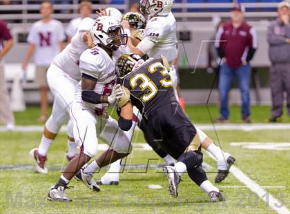 Thumbnail 1 in Flour Bluff vs. Calhoun (UIL 4A D2 Region 4 Area Playoff) photogallery.