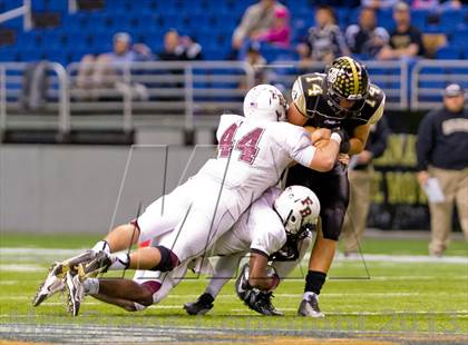 Thumbnail 1 in Flour Bluff vs. Calhoun (UIL 4A D2 Region 4 Area Playoff) photogallery.