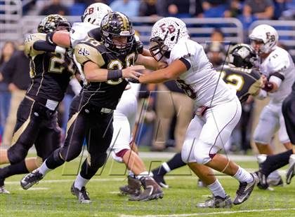 Thumbnail 2 in Flour Bluff vs. Calhoun (UIL 4A D2 Region 4 Area Playoff) photogallery.