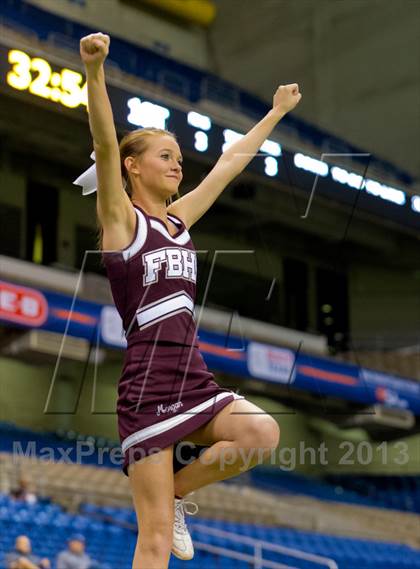 Thumbnail 2 in Flour Bluff vs. Calhoun (UIL 4A D2 Region 4 Area Playoff) photogallery.