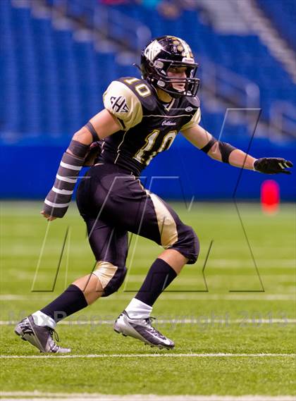 Thumbnail 3 in Flour Bluff vs. Calhoun (UIL 4A D2 Region 4 Area Playoff) photogallery.