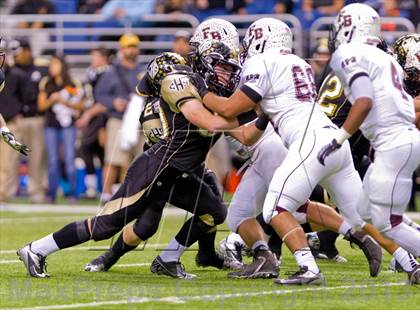 Thumbnail 1 in Flour Bluff vs. Calhoun (UIL 4A D2 Region 4 Area Playoff) photogallery.