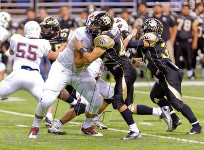 Thumbnail 1 in Flour Bluff vs. Calhoun (UIL 4A D2 Region 4 Area Playoff) photogallery.