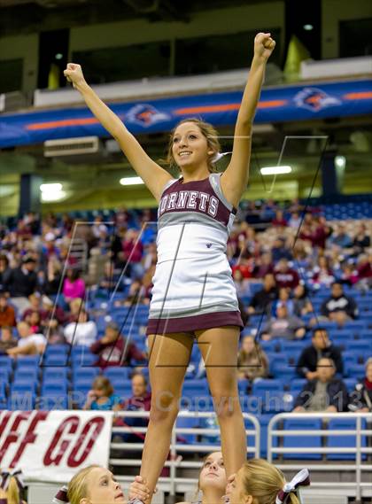 Thumbnail 3 in Flour Bluff vs. Calhoun (UIL 4A D2 Region 4 Area Playoff) photogallery.