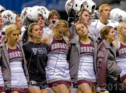 Thumbnail 3 in Flour Bluff vs. Calhoun (UIL 4A D2 Region 4 Area Playoff) photogallery.