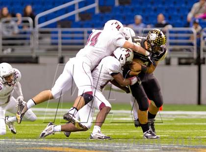 Thumbnail 1 in Flour Bluff vs. Calhoun (UIL 4A D2 Region 4 Area Playoff) photogallery.