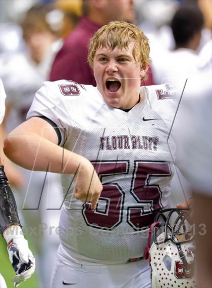 Thumbnail 3 in Flour Bluff vs. Calhoun (UIL 4A D2 Region 4 Area Playoff) photogallery.