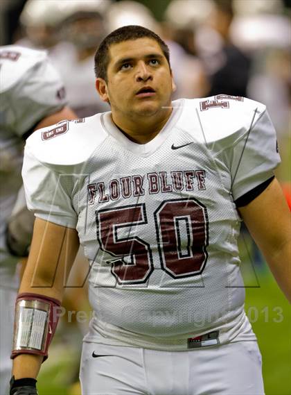 Thumbnail 1 in Flour Bluff vs. Calhoun (UIL 4A D2 Region 4 Area Playoff) photogallery.